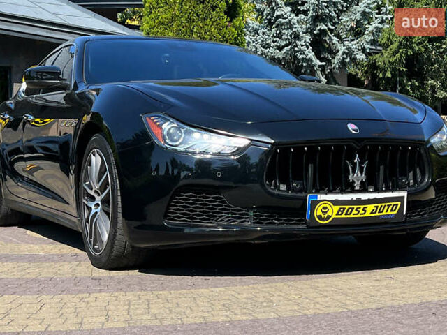 Чорний Мазераті Ghibli, об'ємом двигуна 3 л та пробігом 151 тис. км за 21700 $, фото 8 на Automoto.ua
