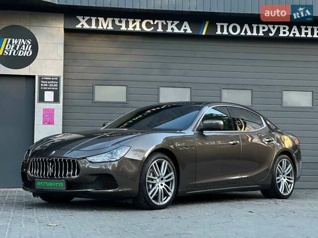 Коричневий Мазераті Ghibli, об'ємом двигуна 3 л та пробігом 99 тис. км за 14900 $, фото 1 на Automoto.ua