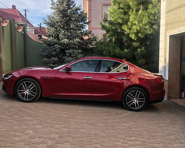 Красный Мазерати Гибли, объемом двигателя 3 л и пробегом 70 тыс. км за 28000 $, фото 4 на Automoto.ua