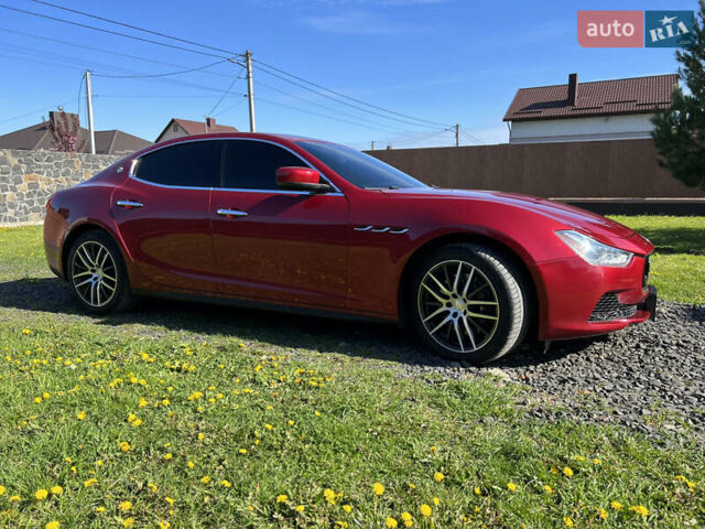 Красный Мазерати Гибли, объемом двигателя 2.98 л и пробегом 70 тыс. км за 17900 $, фото 5 на Automoto.ua