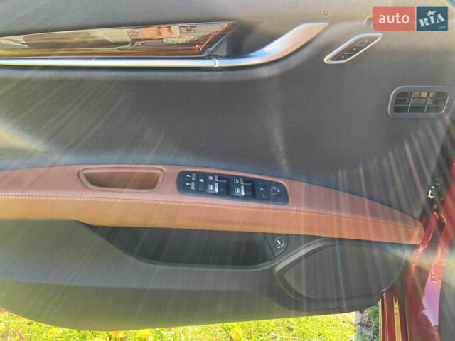 Красный Мазерати Гибли, объемом двигателя 2.98 л и пробегом 70 тыс. км за 17900 $, фото 17 на Automoto.ua