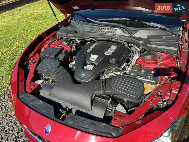 Красный Мазерати Гибли, объемом двигателя 2.98 л и пробегом 70 тыс. км за 17900 $, фото 11 на Automoto.ua