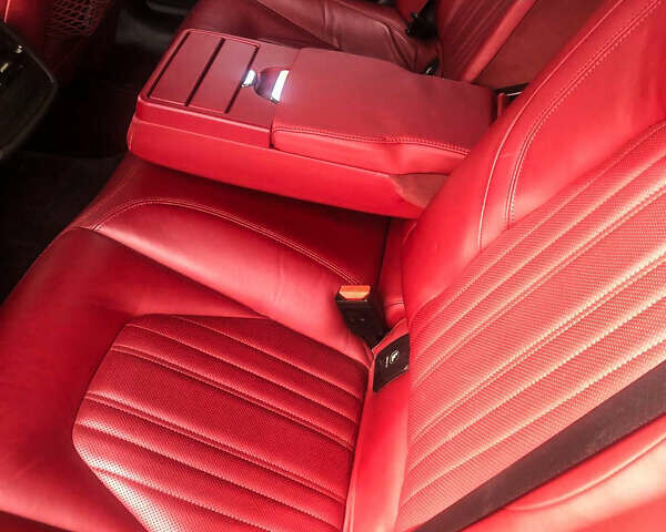 Красный Мазерати Гибли, объемом двигателя 3 л и пробегом 70 тыс. км за 33000 $, фото 7 на Automoto.ua