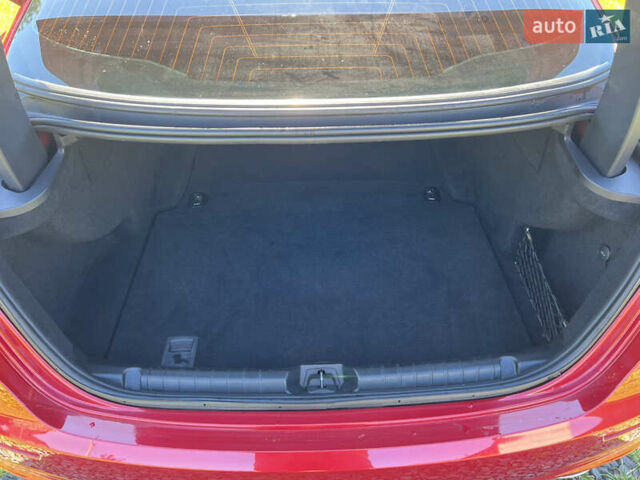 Красный Мазерати Гибли, объемом двигателя 2.98 л и пробегом 70 тыс. км за 17900 $, фото 12 на Automoto.ua