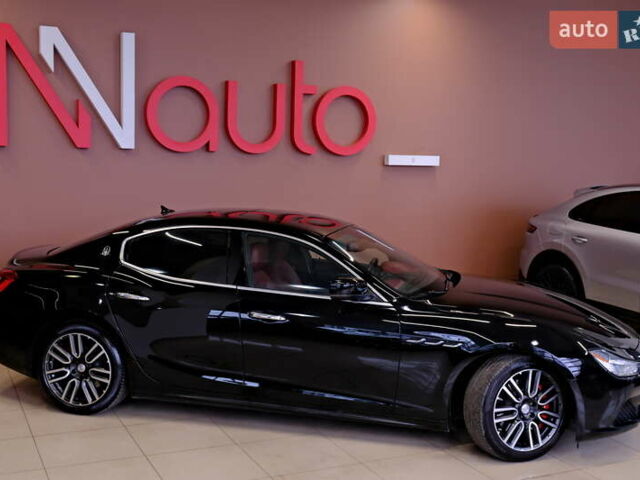 Мазерати Гибли, объемом двигателя 2.98 л и пробегом 101 тыс. км за 17900 $, фото 7 на Automoto.ua