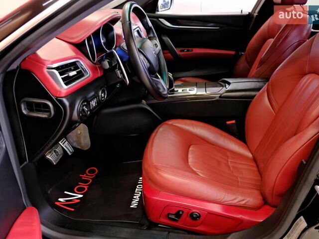 Мазерати Гибли, объемом двигателя 2.98 л и пробегом 101 тыс. км за 17900 $, фото 29 на Automoto.ua