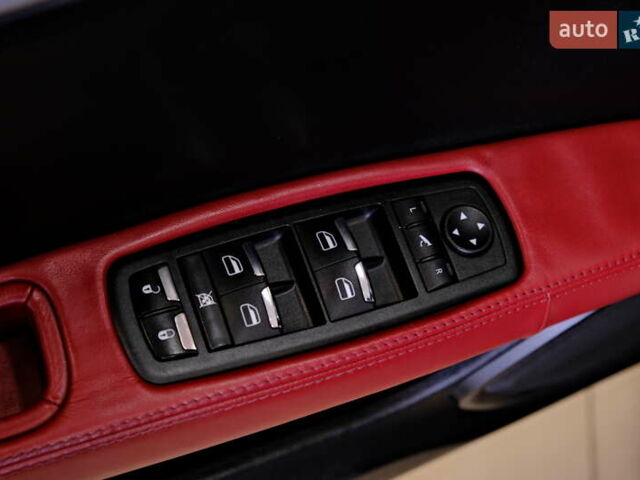 Мазерати Гибли, объемом двигателя 2.98 л и пробегом 101 тыс. км за 17900 $, фото 15 на Automoto.ua