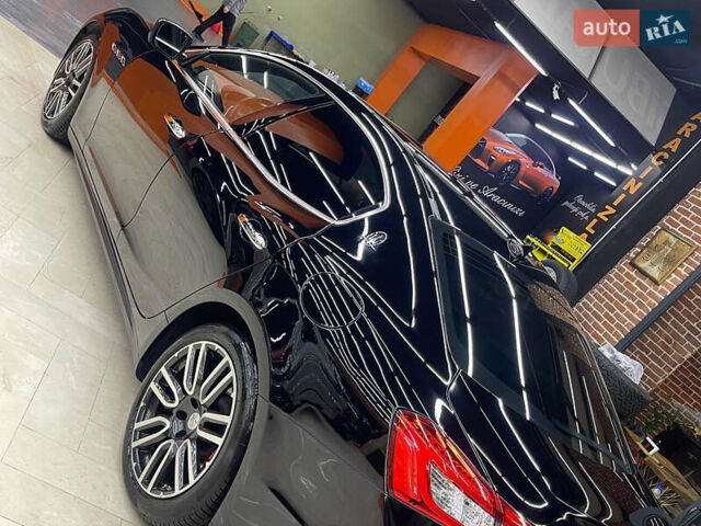 Мазерати Гибли, объемом двигателя 2.98 л и пробегом 100 тыс. км за 17500 $, фото 9 на Automoto.ua