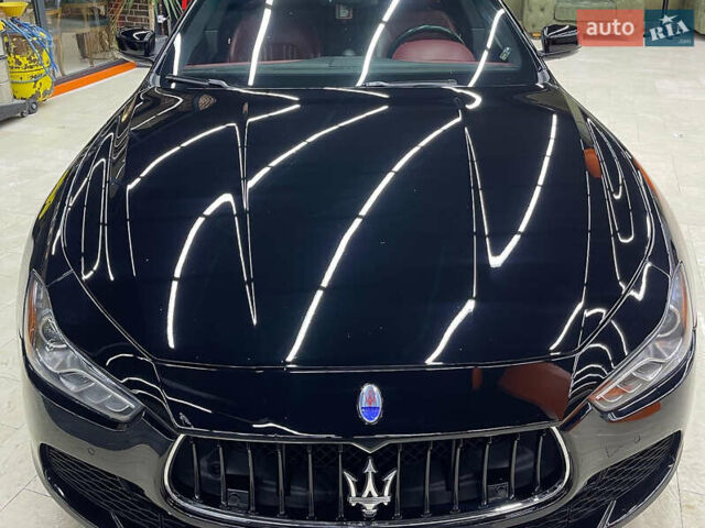 Мазерати Гибли, объемом двигателя 2.98 л и пробегом 100 тыс. км за 17500 $, фото 8 на Automoto.ua