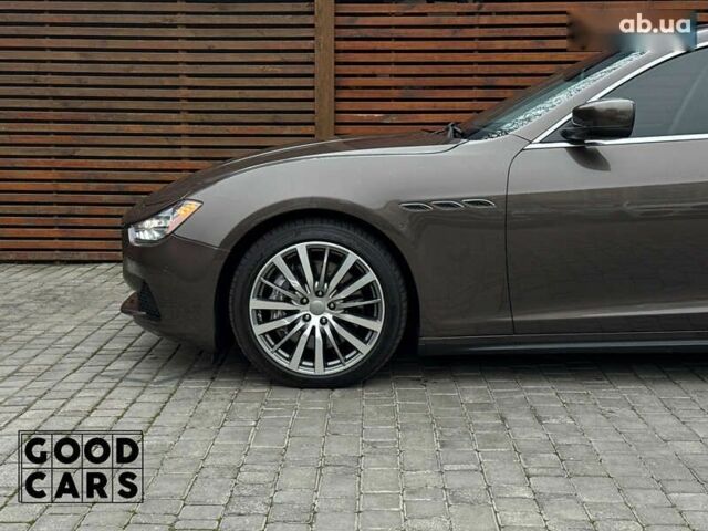 Мазерати Гибли, объемом двигателя 3 л и пробегом 63 тыс. км за 21000 $, фото 11 на Automoto.ua