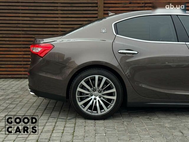 Мазерати Гибли, объемом двигателя 3 л и пробегом 63 тыс. км за 21000 $, фото 13 на Automoto.ua