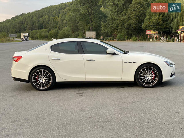 Мазерати Гибли, объемом двигателя 2.98 л и пробегом 61 тыс. км за 24000 $, фото 8 на Automoto.ua