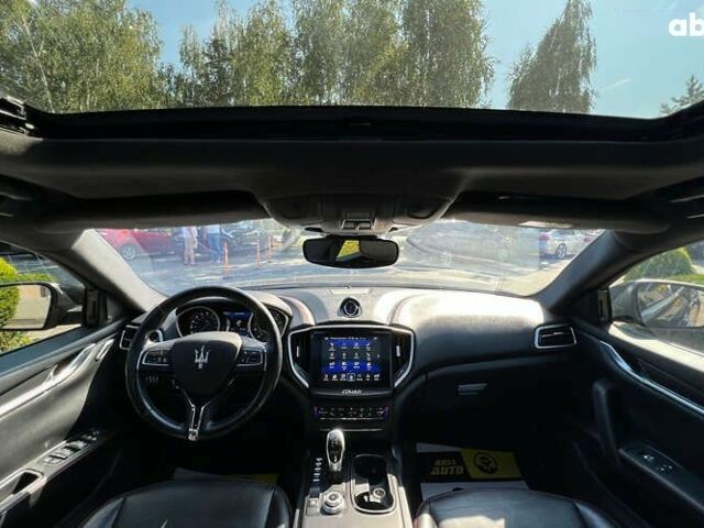 Мазерати Гибли, объемом двигателя 3 л и пробегом 151 тыс. км за 21700 $, фото 22 на Automoto.ua