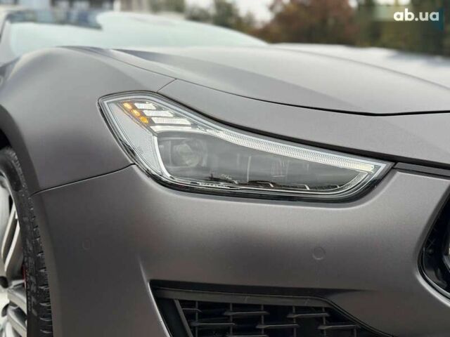 Мазерати Гибли, объемом двигателя 3 л и пробегом 110 тыс. км за 39900 $, фото 7 на Automoto.ua