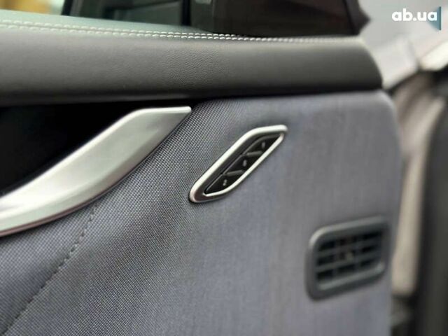 Мазерати Гибли, объемом двигателя 3 л и пробегом 110 тыс. км за 39900 $, фото 16 на Automoto.ua