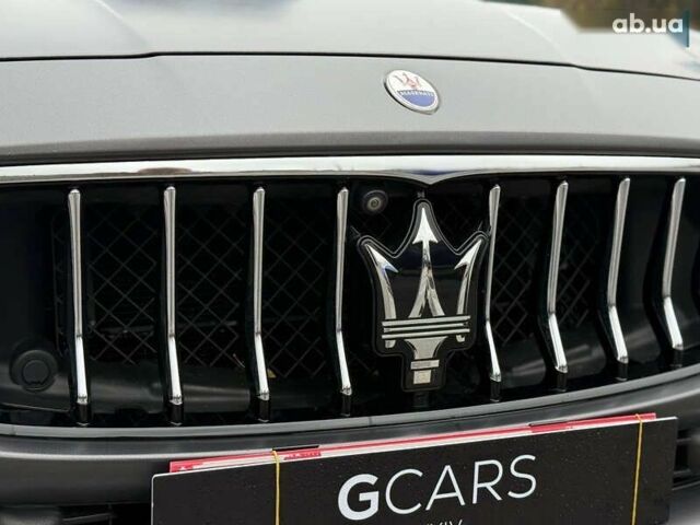 Мазерати Гибли, объемом двигателя 3 л и пробегом 110 тыс. км за 39900 $, фото 6 на Automoto.ua