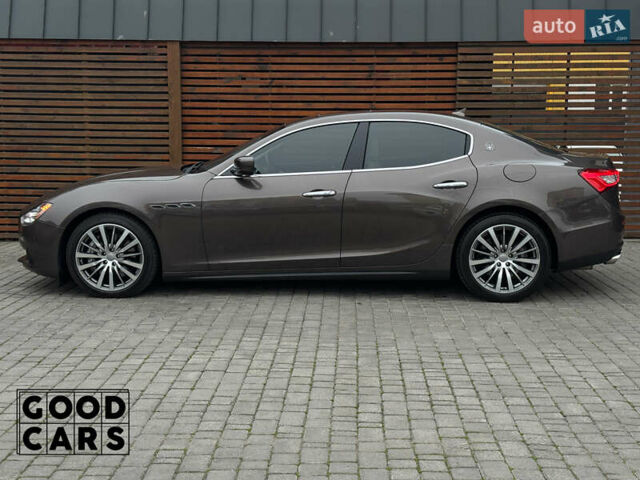 Сірий Мазераті Ghibli, об'ємом двигуна 2.98 л та пробігом 63 тис. км за 21000 $, фото 3 на Automoto.ua