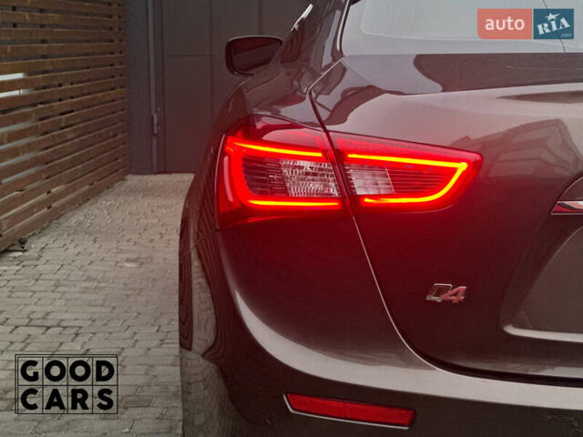 Сірий Мазераті Ghibli, об'ємом двигуна 2.98 л та пробігом 63 тис. км за 21000 $, фото 10 на Automoto.ua