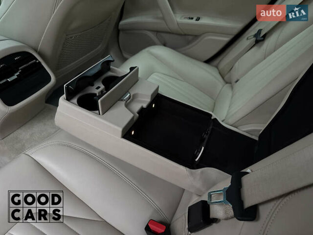 Сірий Мазераті Ghibli, об'ємом двигуна 2.98 л та пробігом 63 тис. км за 21000 $, фото 27 на Automoto.ua