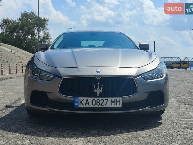 Серый Мазерати Гибли, объемом двигателя 2.98 л и пробегом 85 тыс. км за 22499 $, фото 1 на Automoto.ua