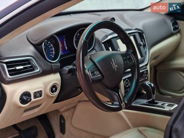 Мазерати Гибли 2014 в Одессе на Automoto.ua Синий Мазерати Гибли, объемом двигателя 2.98 л и пробегом 163 тыс. км за 18490 $, фото 46 на Automoto.ua