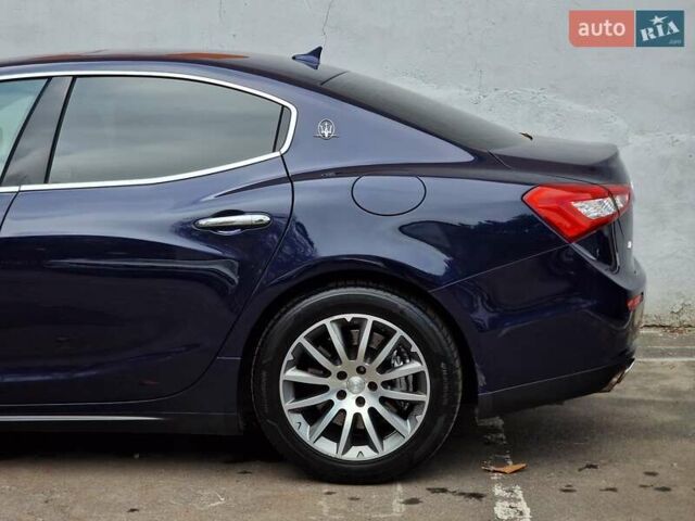 Мазерати Гибли 2014 в Одессе на Automoto.ua Синий Мазерати Гибли, объемом двигателя 2.98 л и пробегом 163 тыс. км за 18490 $, фото 22 на Automoto.ua