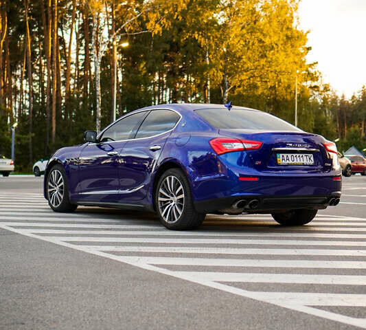 Синій Мазераті Ghibli, об'ємом двигуна 2.78 л та пробігом 113 тис. км за 23000 $, фото 7 на Automoto.ua