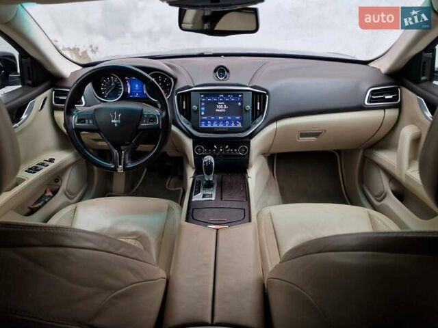 Мазерати Гибли 2014 в Одессе на Automoto.ua Синий Мазерати Гибли, объемом двигателя 2.98 л и пробегом 163 тыс. км за 18490 $, фото 57 на Automoto.ua