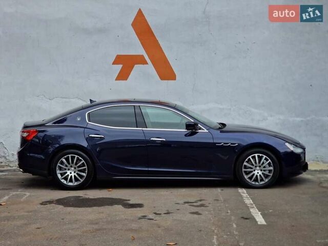 Мазерати Гибли 2014 в Одессе на Automoto.ua Синий Мазерати Гибли, объемом двигателя 2.98 л и пробегом 163 тыс. км за 18490 $, фото 18 на Automoto.ua