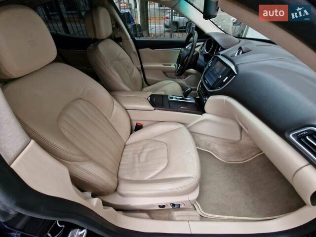 Мазерати Гибли 2014 в Одессе на Automoto.ua Синий Мазерати Гибли, объемом двигателя 2.98 л и пробегом 163 тыс. км за 18490 $, фото 49 на Automoto.ua