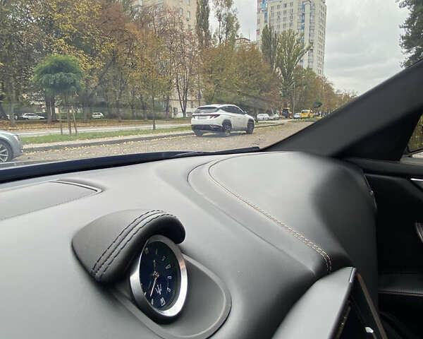 Синій Мазераті Ghibli, об'ємом двигуна 2.98 л та пробігом 77 тис. км за 26500 $, фото 32 на Automoto.ua