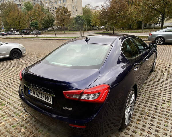 Синій Мазераті Ghibli, об'ємом двигуна 2.98 л та пробігом 77 тис. км за 26500 $, фото 5 на Automoto.ua