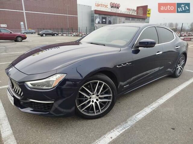 Синій Мазераті Ghibli, об'ємом двигуна 2.98 л та пробігом 62 тис. км за 45000 $, фото 2 на Automoto.ua