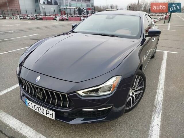 Синій Мазераті Ghibli, об'ємом двигуна 2.98 л та пробігом 62 тис. км за 45000 $, фото 4 на Automoto.ua