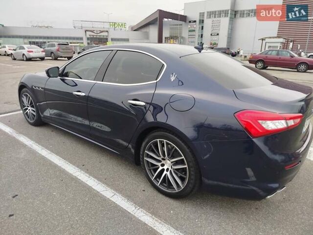 Синій Мазераті Ghibli, об'ємом двигуна 2.98 л та пробігом 62 тис. км за 45000 $, фото 6 на Automoto.ua