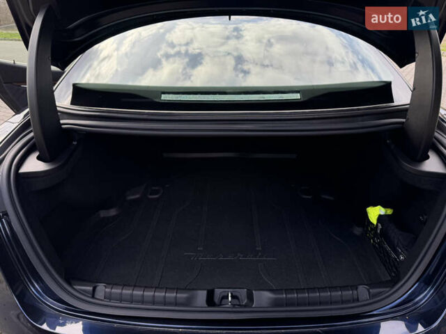 Синий Мазерати Гибли, объемом двигателя 2.98 л и пробегом 20 тыс. км за 42000 $, фото 30 на Automoto.ua