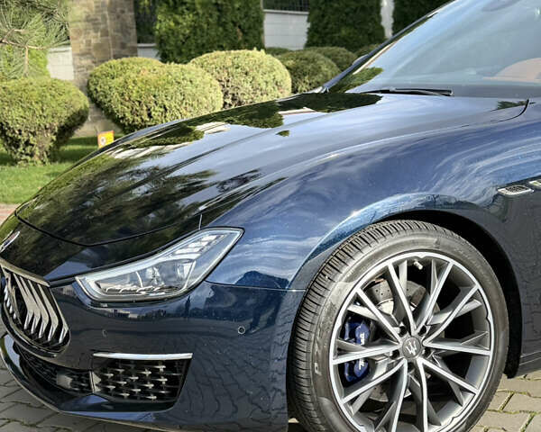 Синий Мазерати Гибли, объемом двигателя 2.98 л и пробегом 20 тыс. км за 42000 $, фото 6 на Automoto.ua