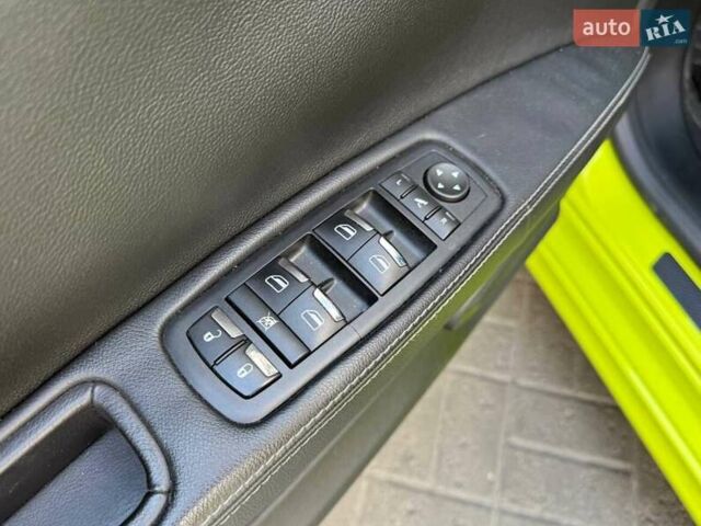 Зеленый Мазерати Гибли, объемом двигателя 2.98 л и пробегом 120 тыс. км за 23990 $, фото 13 на Automoto.ua