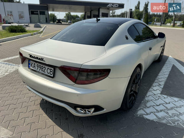 Чорний Мазераті Granturismo, об'ємом двигуна 4.24 л та пробігом 150 тис. км за 39500 $, фото 12 на Automoto.ua