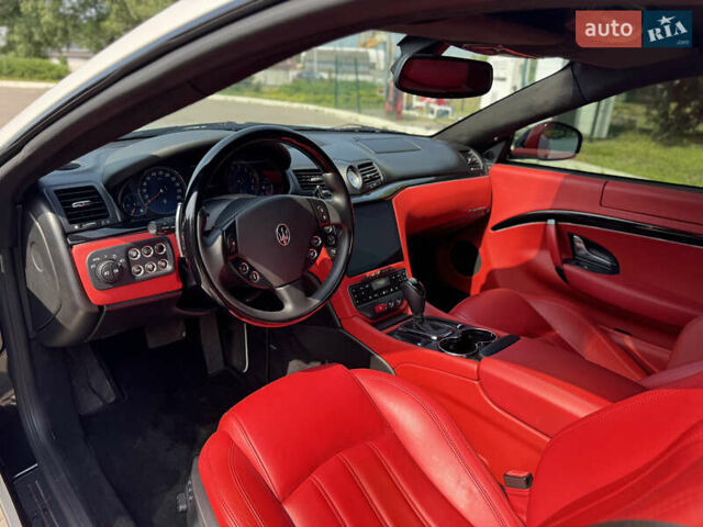 Чорний Мазераті Granturismo, об'ємом двигуна 4.24 л та пробігом 150 тис. км за 39500 $, фото 17 на Automoto.ua