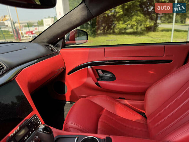 Чорний Мазераті Granturismo, об'ємом двигуна 4.24 л та пробігом 150 тис. км за 39500 $, фото 19 на Automoto.ua