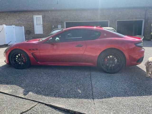 Червоний Мазераті Granturismo, об'ємом двигуна 4.7 л та пробігом 29 тис. км за 16100 $, фото 2 на Automoto.ua