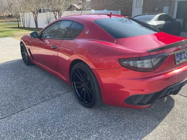 Червоний Мазераті Granturismo, об'ємом двигуна 4.7 л та пробігом 29 тис. км за 16100 $, фото 4 на Automoto.ua