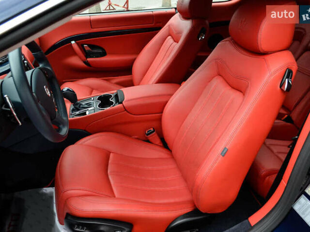 Синий Мазерати Грантуризмо, объемом двигателя 4.7 л и пробегом 29 тыс. км за 69900 $, фото 4 на Automoto.ua