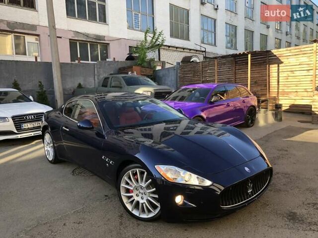 Синий Мазерати Грантуризмо, объемом двигателя 4.7 л и пробегом 29 тыс. км за 69900 $, фото 2 на Automoto.ua