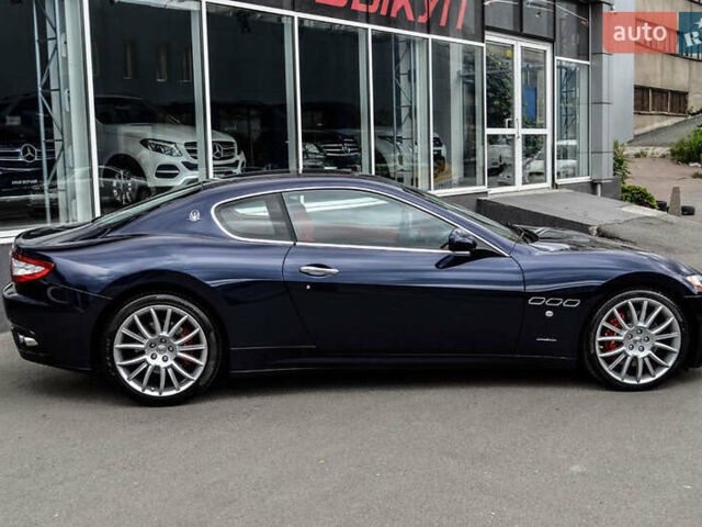 Синий Мазерати Грантуризмо, объемом двигателя 4.7 л и пробегом 29 тыс. км за 69900 $, фото 13 на Automoto.ua