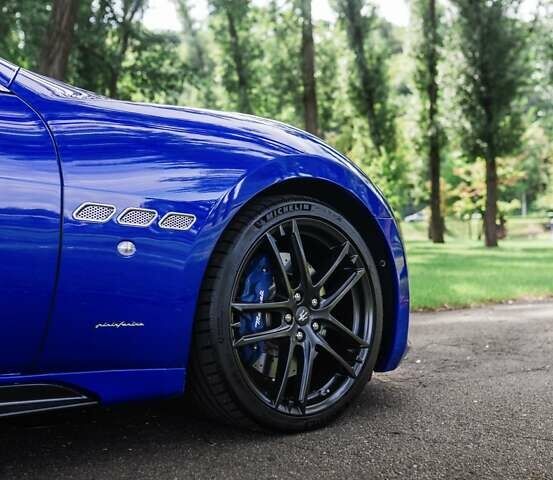 Синій Мазераті Granturismo, об'ємом двигуна 4.69 л та пробігом 1 тис. км за 84500 $, фото 47 на Automoto.ua