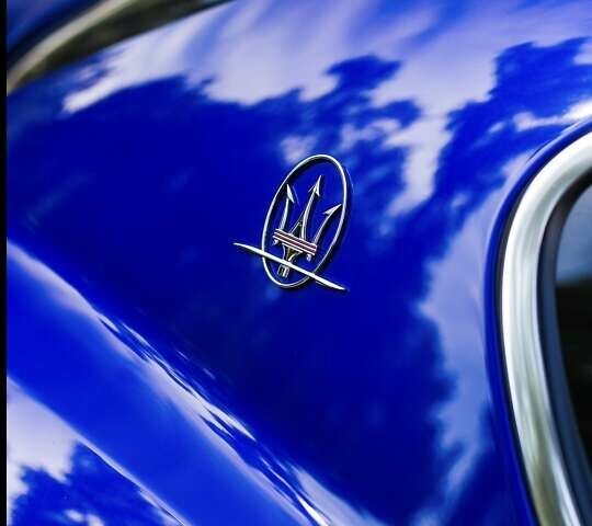 Синій Мазераті Granturismo, об'ємом двигуна 4.69 л та пробігом 1 тис. км за 84500 $, фото 32 на Automoto.ua