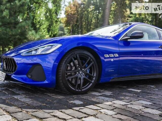 Синій Мазераті Granturismo, об'ємом двигуна 4.69 л та пробігом 1 тис. км за 84500 $, фото 48 на Automoto.ua