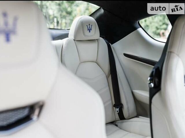 Синій Мазераті Granturismo, об'ємом двигуна 4.69 л та пробігом 1 тис. км за 84500 $, фото 30 на Automoto.ua